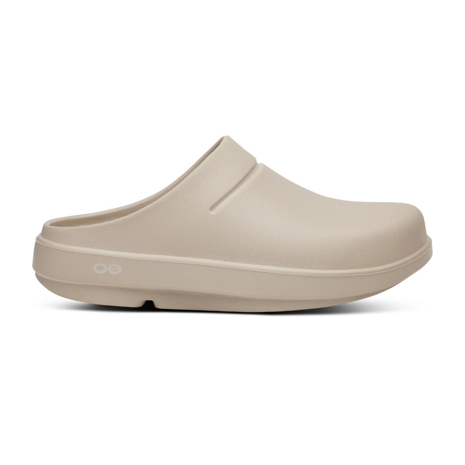 Oofos OOcloog in BEIGE